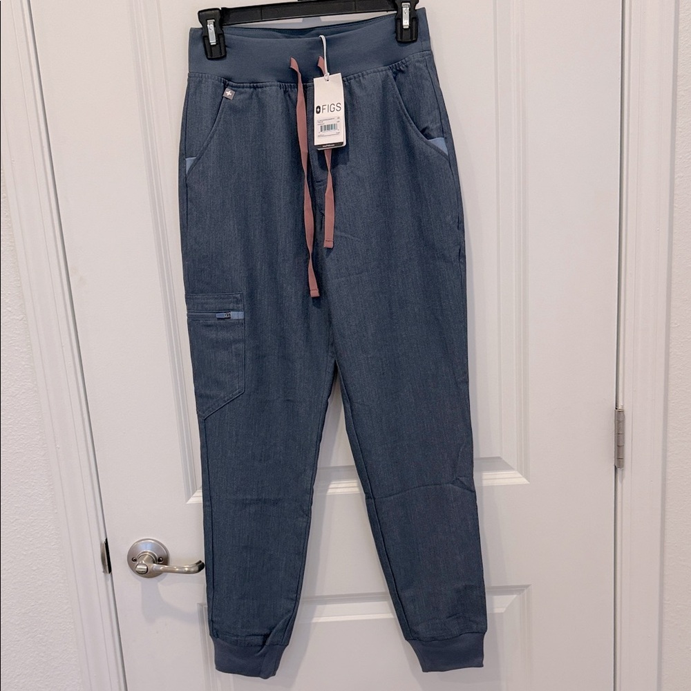 FIGS Women’s Scrub pant